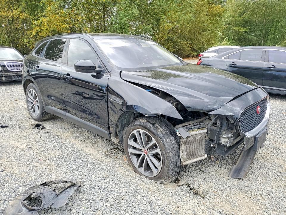 2018 JAGUAR F-PACE PREMIUM 4