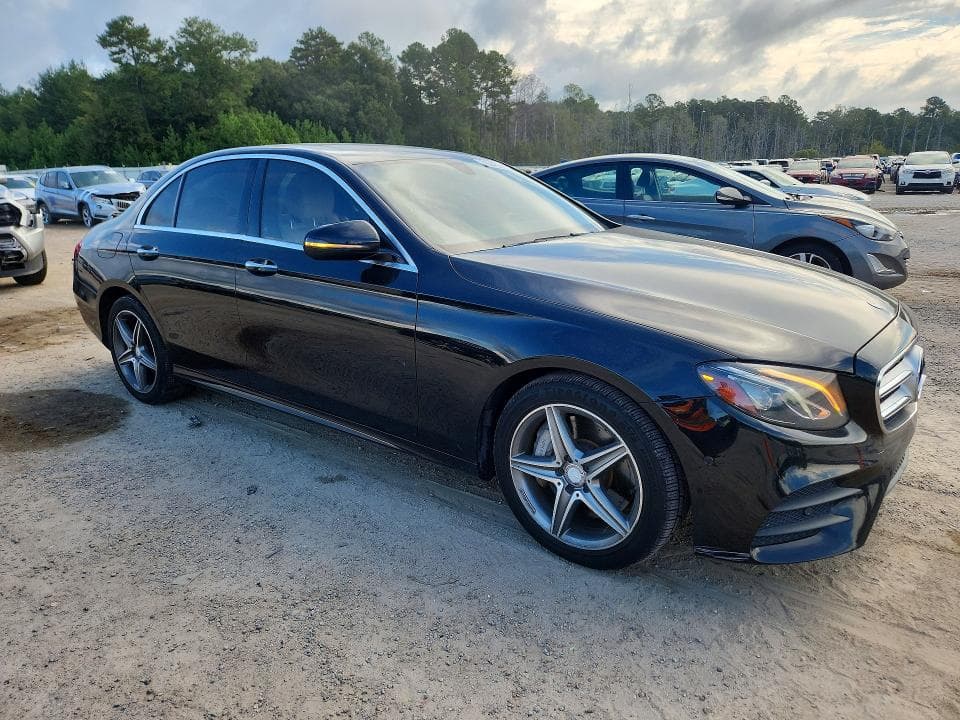 2017 MERCEDES-BENZ E 300 4