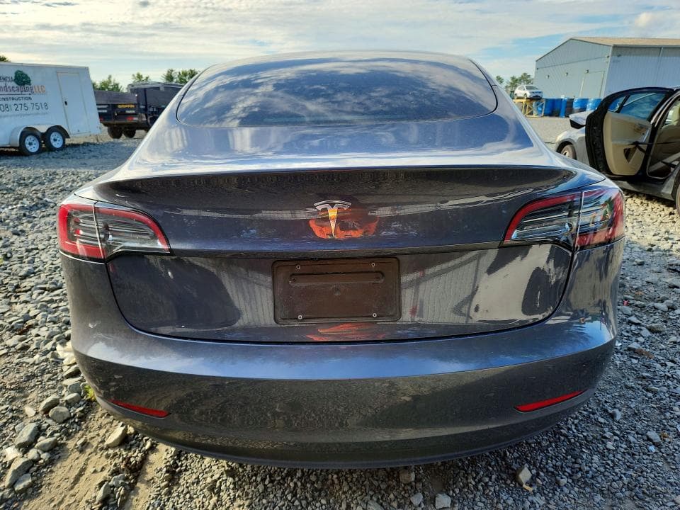 2023 TESLA MODEL 3 6