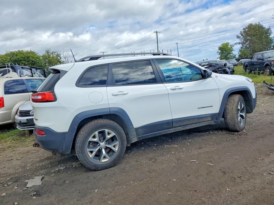 2018 JEEP CHEROKEE TRAILHAWK 3
