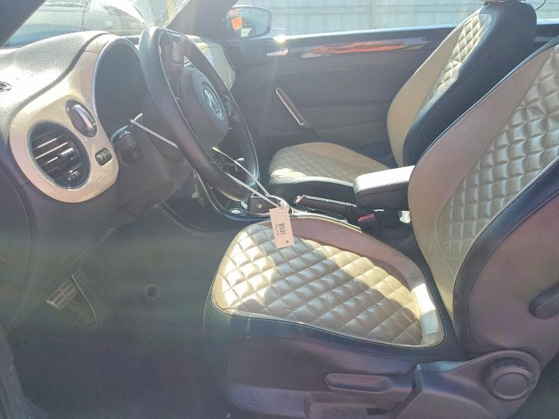 2019 VOLKSWAGEN BEETLE S 7