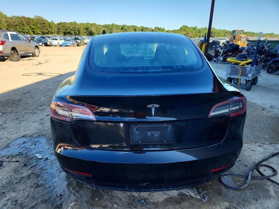 2023 TESLA MODEL 3 6