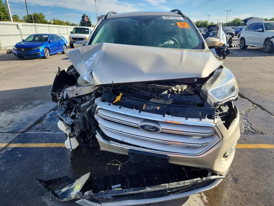 2018 FORD ESCAPE SE 5