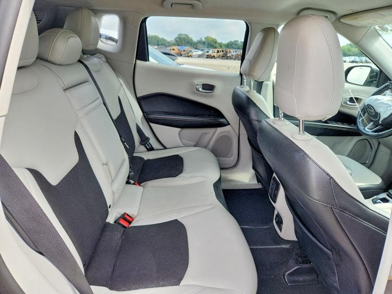2017 JEEP COMPASS LATITUDE 11