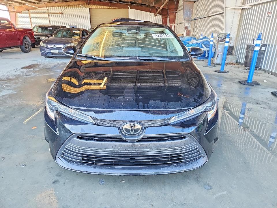 2025 TOYOTA COROLLA LE 5