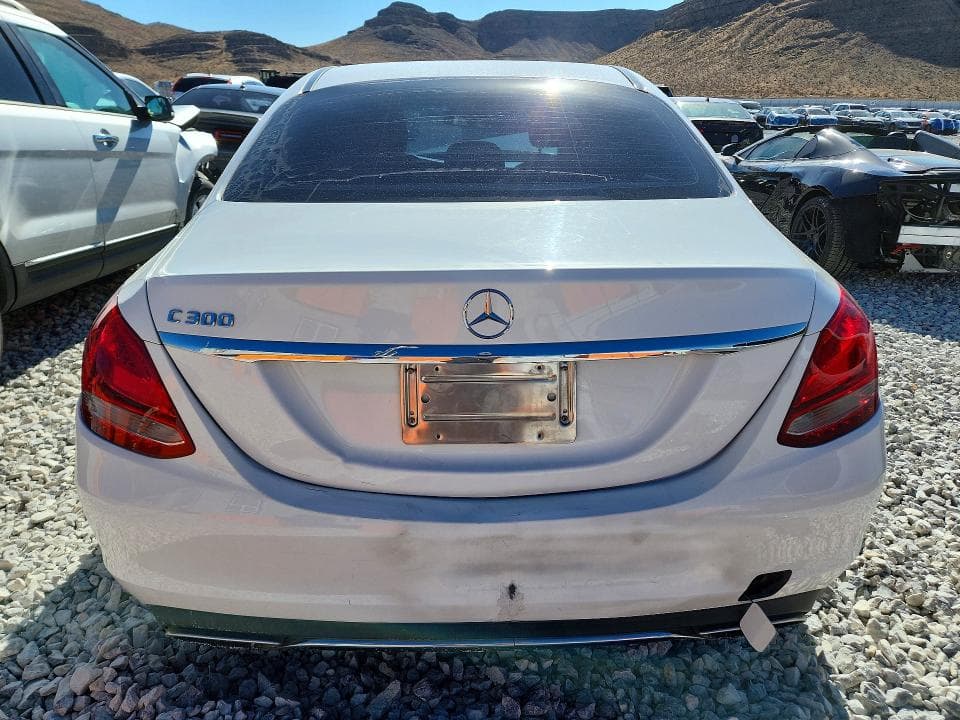2017 MERCEDES-BENZ C 300 6