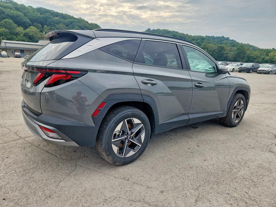 2026 HYUNDAI TUCSON SEL 3