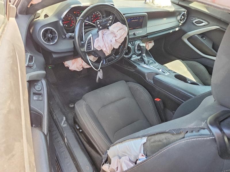 2022 CHEVROLET CAMARO LS 8