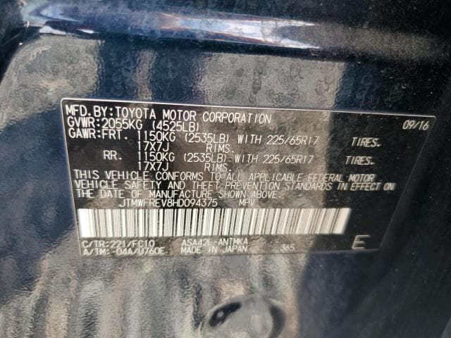 2017 TOYOTA RAV4 XLE 13