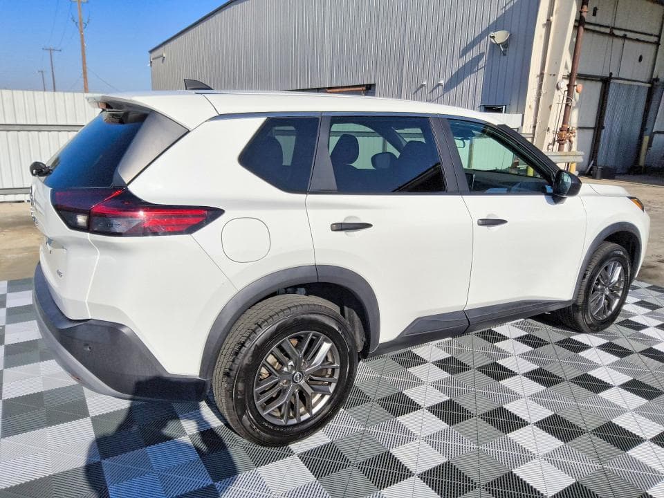 2023 NISSAN ROGUE S 3