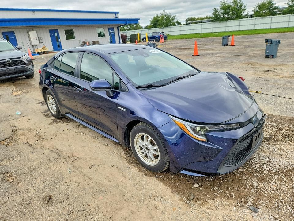 2021 TOYOTA COROLLA LE 4