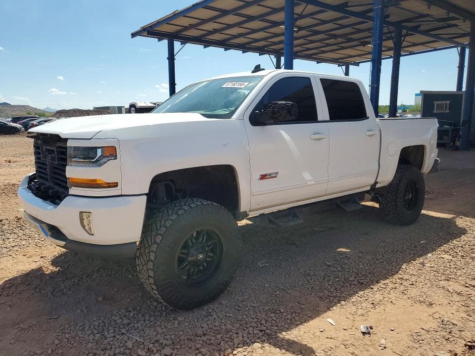 2018 CHEVROLET SILVERADO K1500 LT - 1