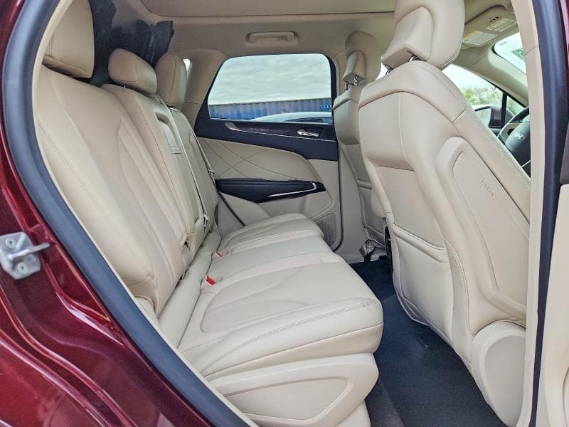 2019 LINCOLN MKC RESERVE 10