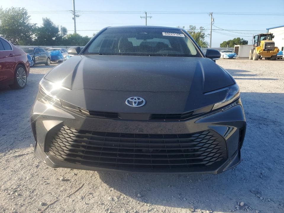2025 TOYOTA CAMRY LE 5