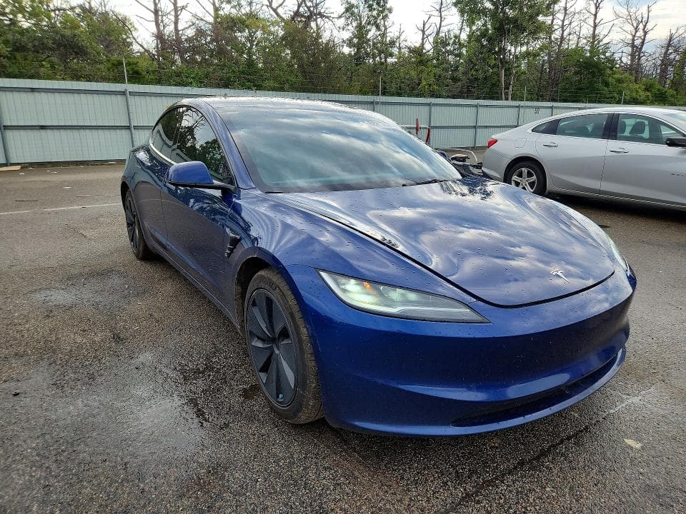 2024 TESLA MODEL 3 4