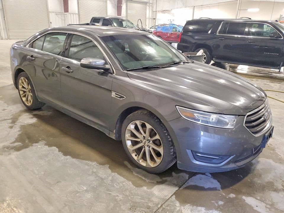 2018 FORD TAURUS LIMITED 4