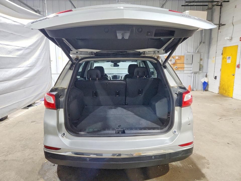 2018 CHEVROLET EQUINOX PREMIER 6