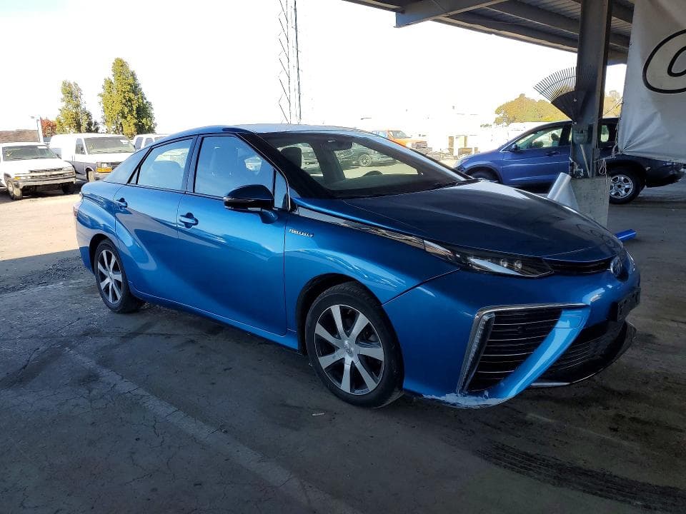 2018 TOYOTA MIRAI BASE 4