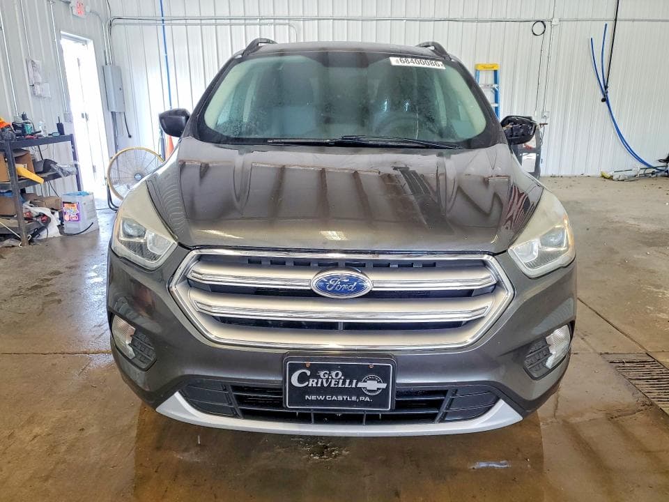 2017 FORD ESCAPE SE 5