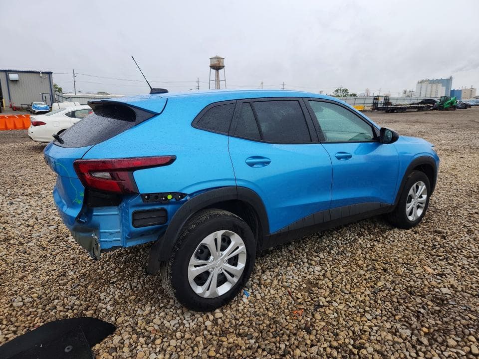 2026 CHEVROLET TRAX LS 3