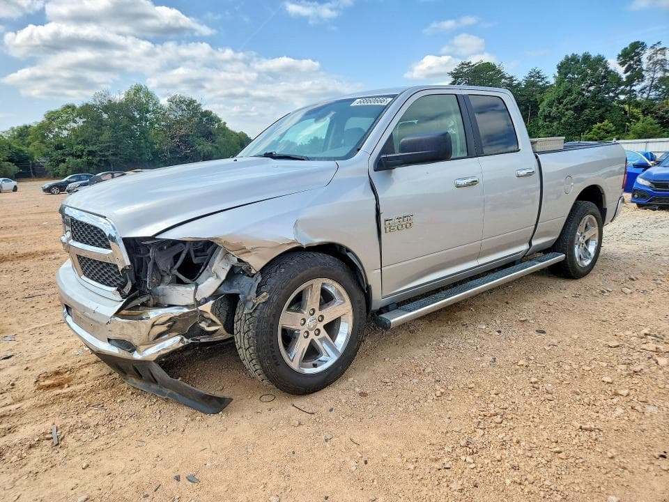 2017 RAM 1500 SLT - 1