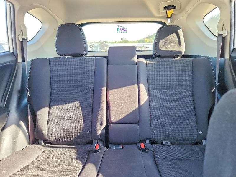 2018 TOYOTA RAV4 XLE 10