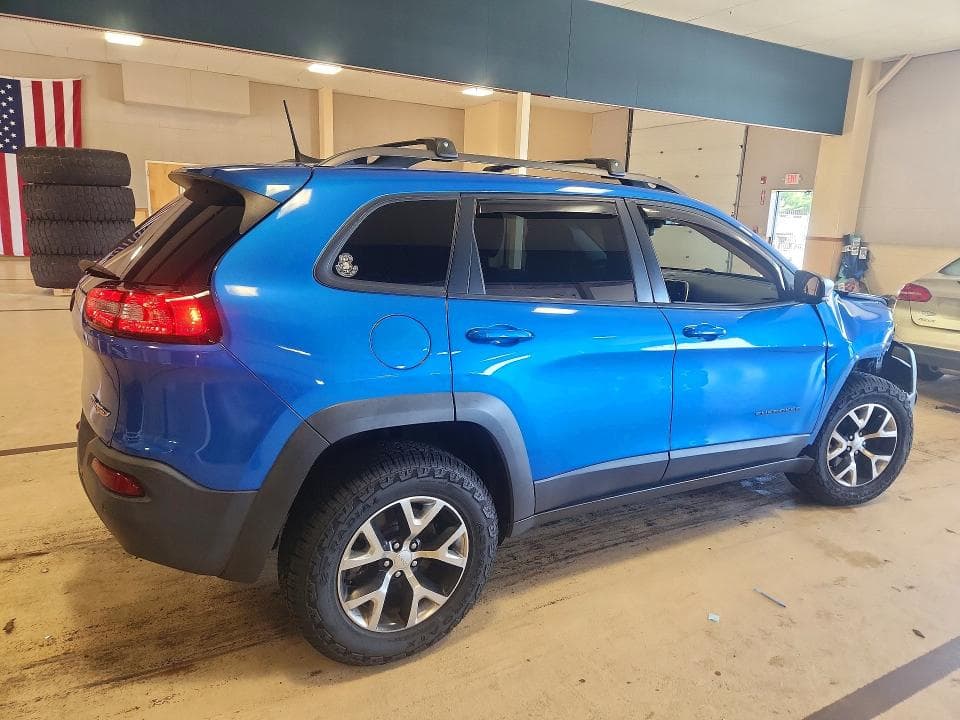 2018 JEEP CHEROKEE TRAILHAWK 3
