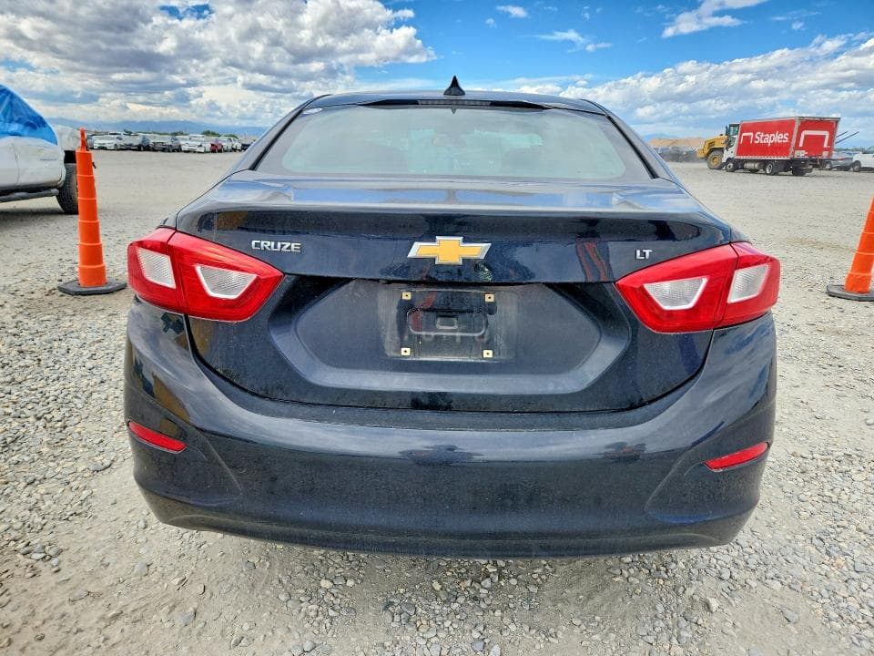 2017 CHEVROLET CRUZE LT 6