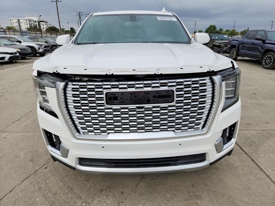 2021 GMC YUKON SLT 5
