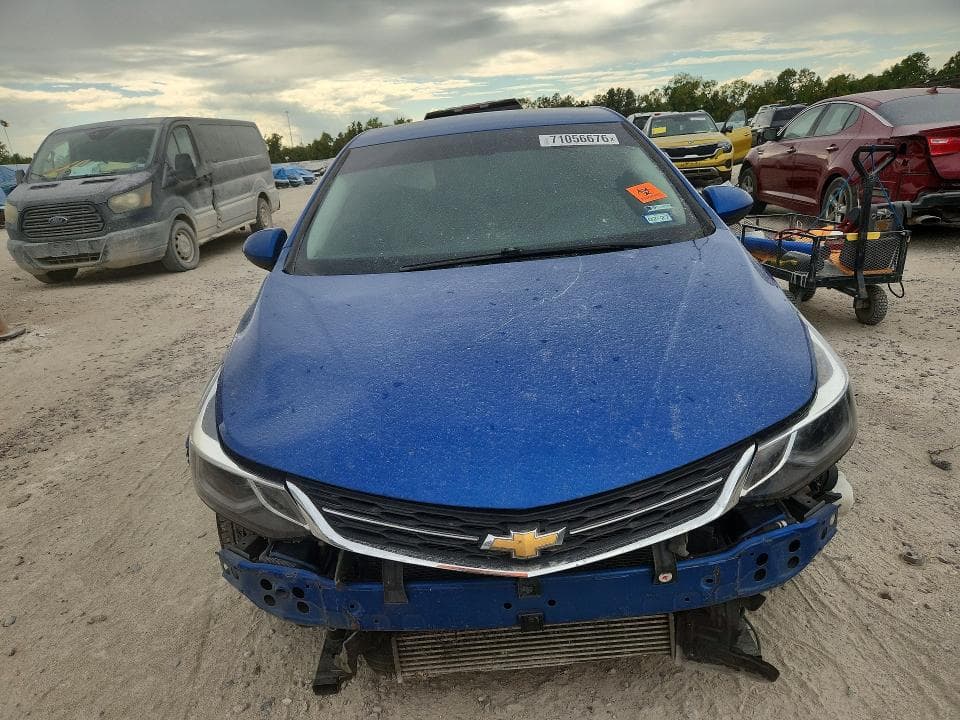 2017 CHEVROLET CRUZE LT 5