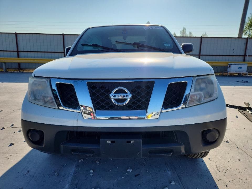 2019 NISSAN FRONTIER S 5