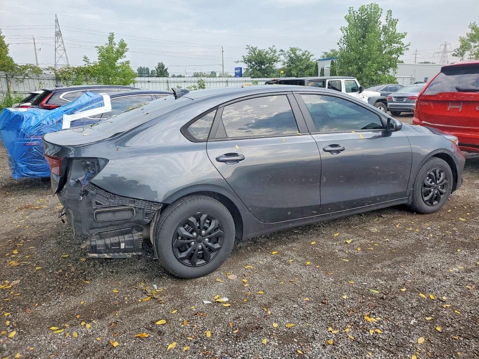 2022 KIA FORTE FE 3