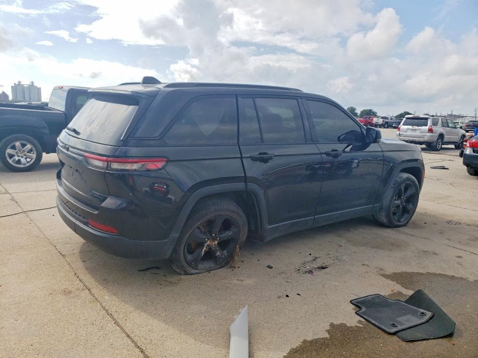 2023 JEEP GRAND CHEROKEE LIMITED 3