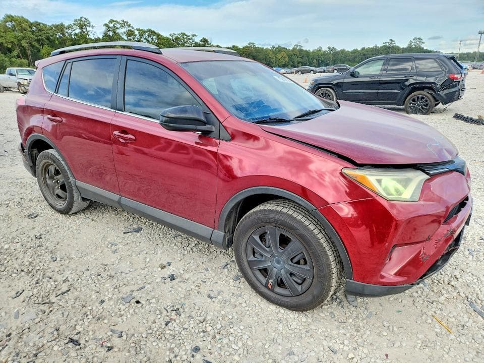 2018 TOYOTA RAV4 LE 4