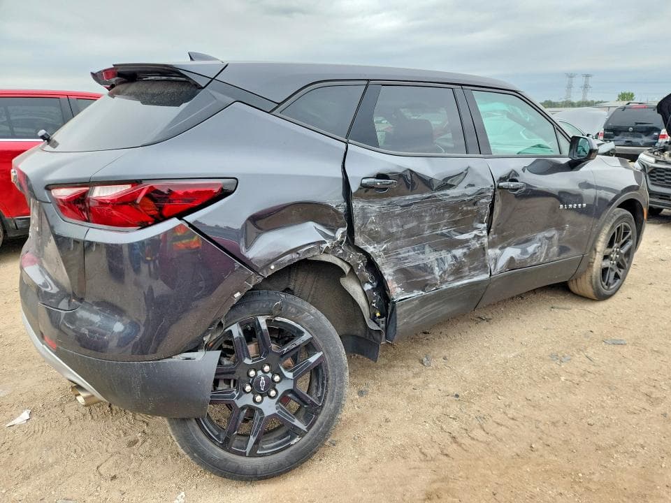 2021 CHEVROLET BLAZER 2LT 3