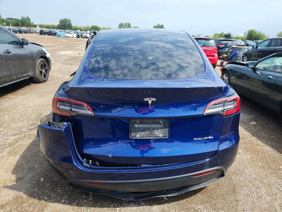 2022 TESLA MODEL Y 6
