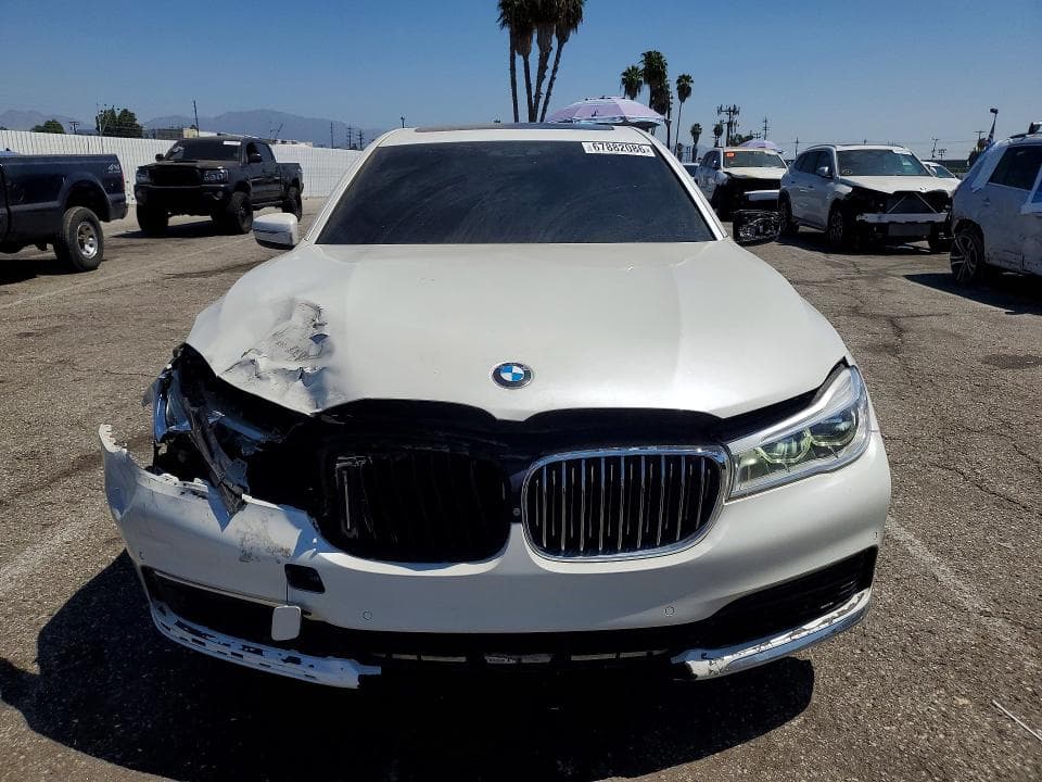 2019 BMW ALPINA B7 5