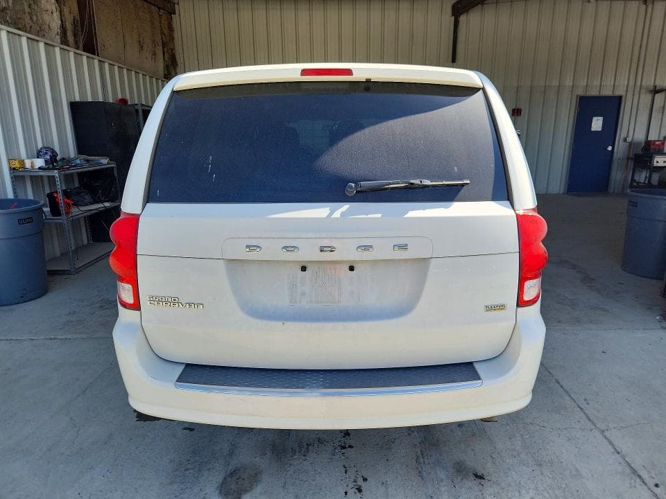 2017 DODGE GRAND CARAVAN SE 6