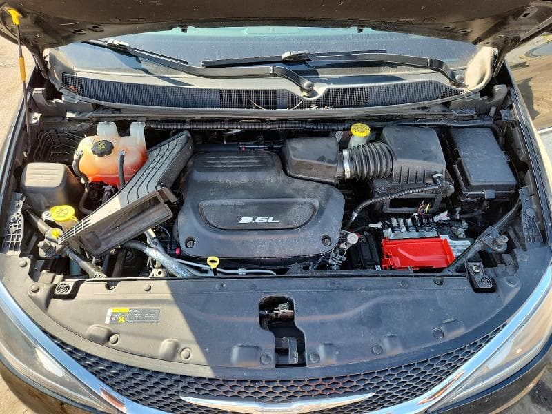 2018 CHRYSLER PACIFICA TOURING L PLUS 11