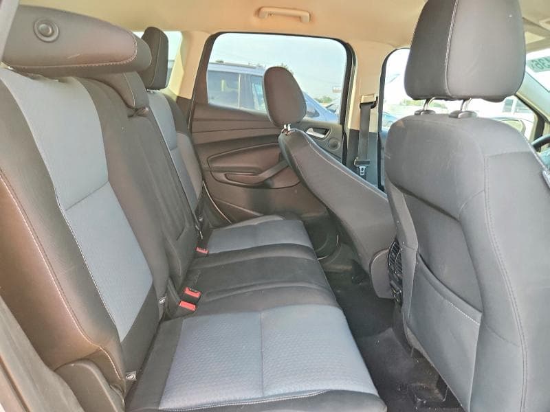 2017 FORD ESCAPE SE 11