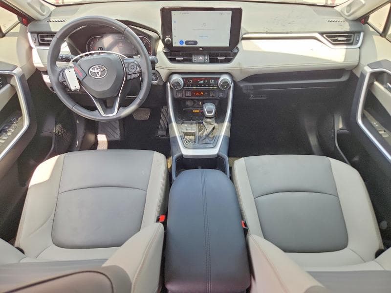 2024 TOYOTA RAV4 XLE PREMIUM 8