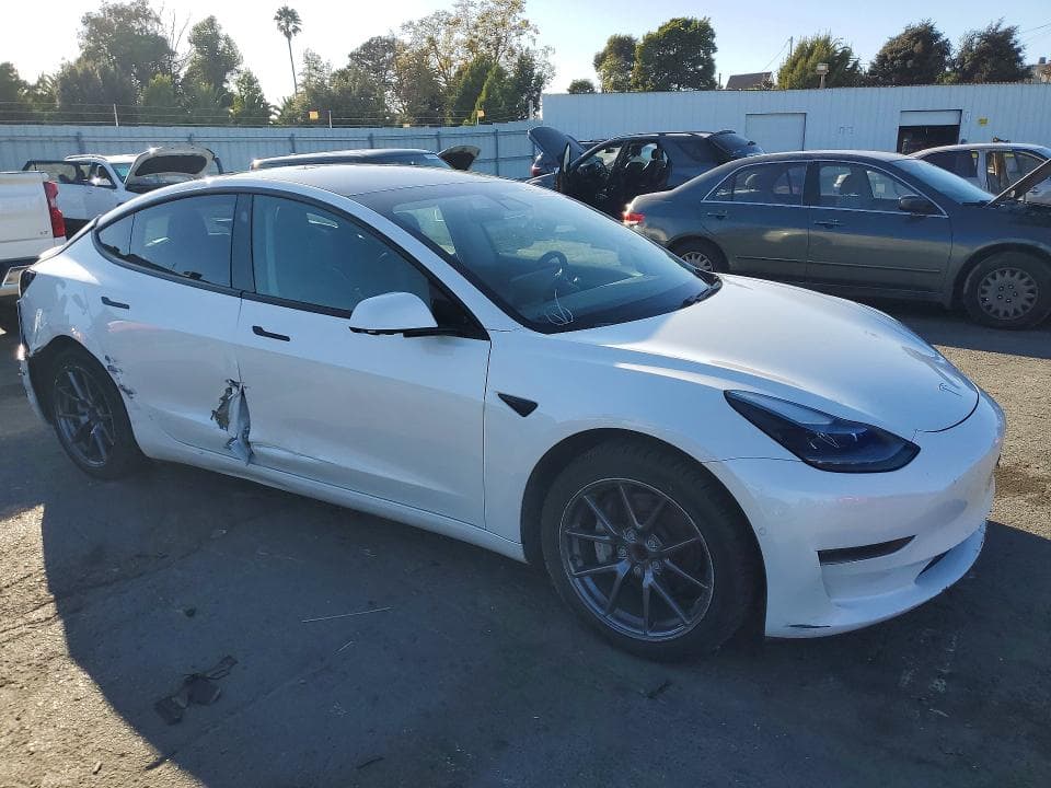 2021 TESLA MODEL 3 4