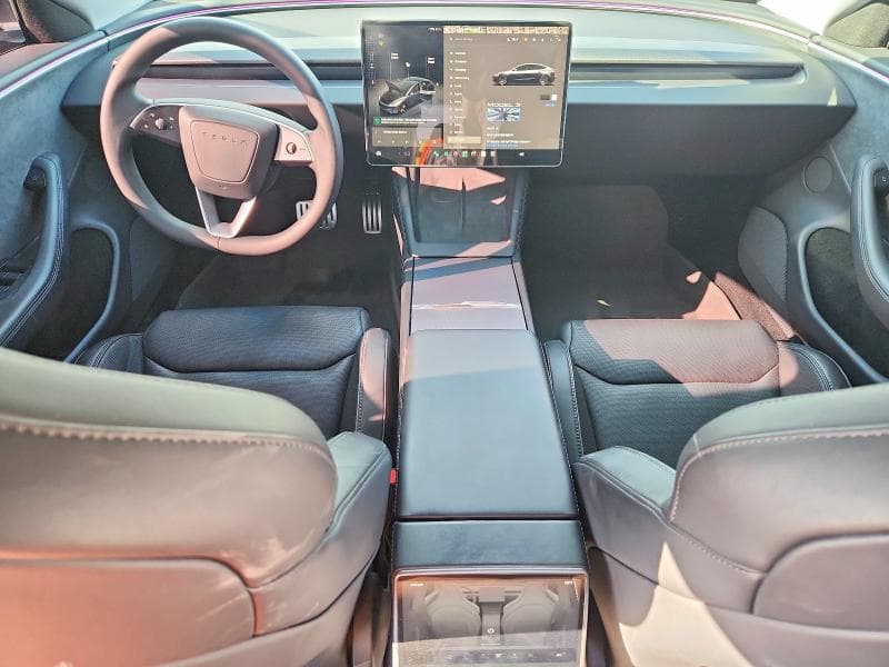 2024 TESLA MODEL 3 8