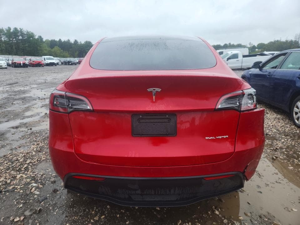 2023 TESLA MODEL Y 6
