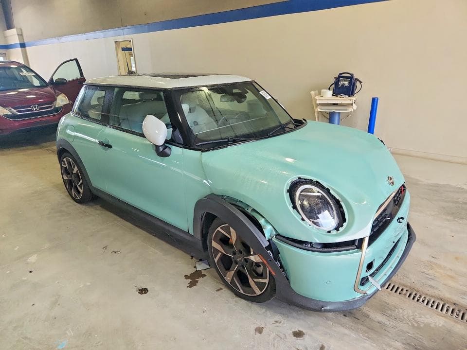 2025 MINI COOPER S 4