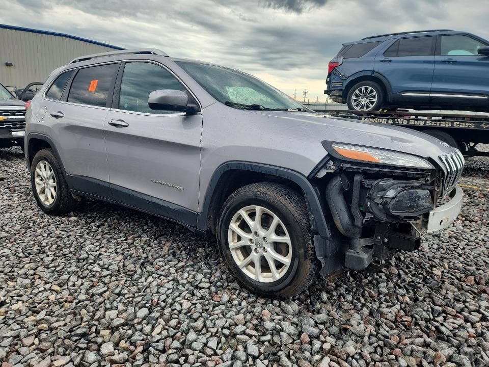 2018 JEEP CHEROKEE LATITUDE PLUS 4