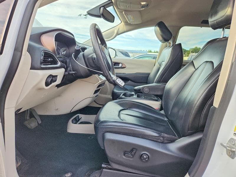 2021 CHRYSLER VOYAGER LXI 7