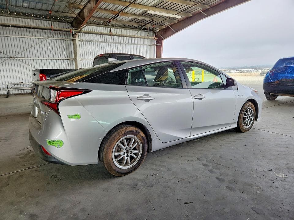 2021 TOYOTA PRIUS LE AWD-E 3