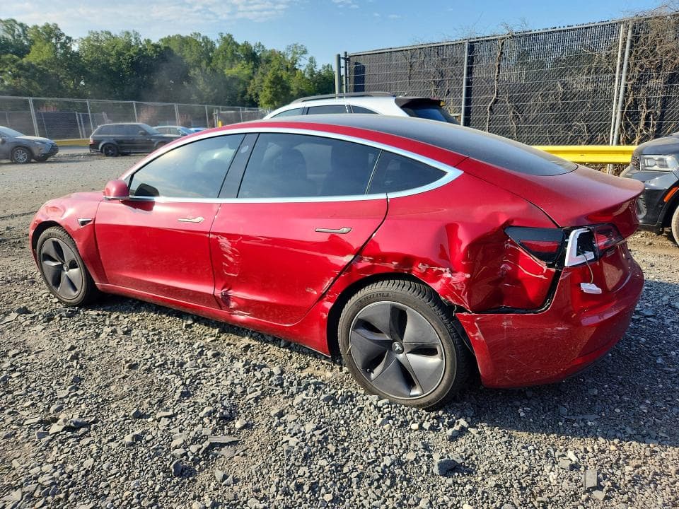 2018 TESLA MODEL 3 2