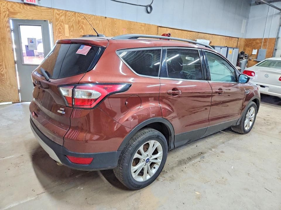 2018 FORD ESCAPE SE 3